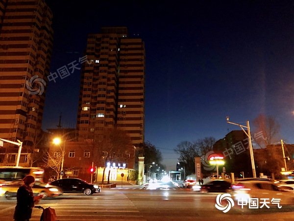 北京今天白天“晴”歌繼續(xù)唱 夜間西部北部或有小雪現(xiàn)身